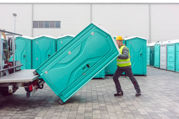 Best Portable restroom trailer rental  in Hawthorne, NY